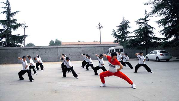 常明月教练与她的学生们