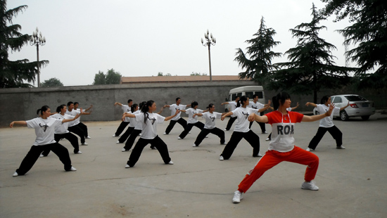 常明月教练与她的学生们
