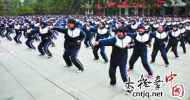 武术进校园 传递正能量