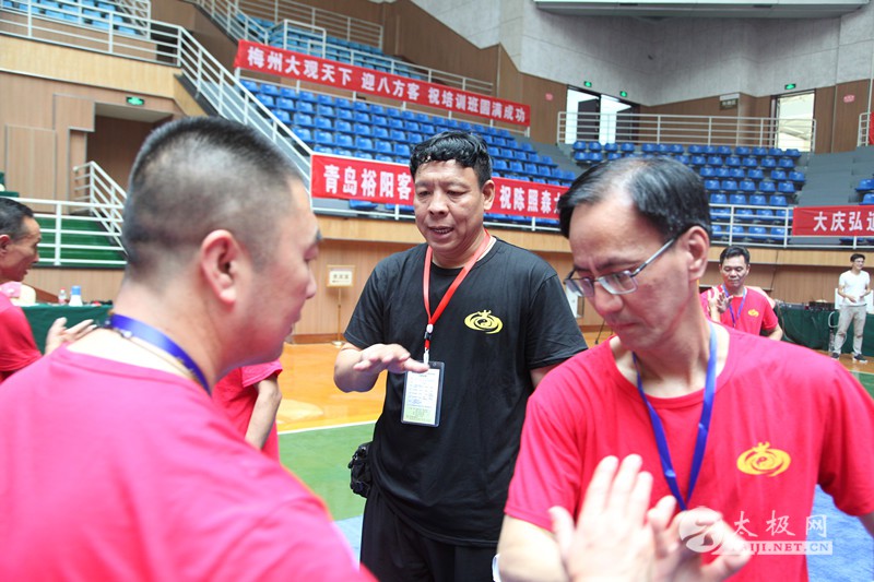 两百余名拳友齐聚陈家沟 第六届陈照森太极拳高