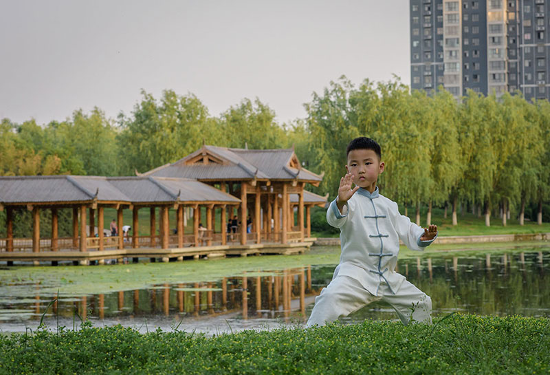 常明月和她的太极“虎娃”队